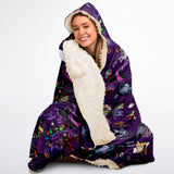 DVQ6-HMFYI Collage Burst Quotes Hooded Blanket Sherpa - AOP
